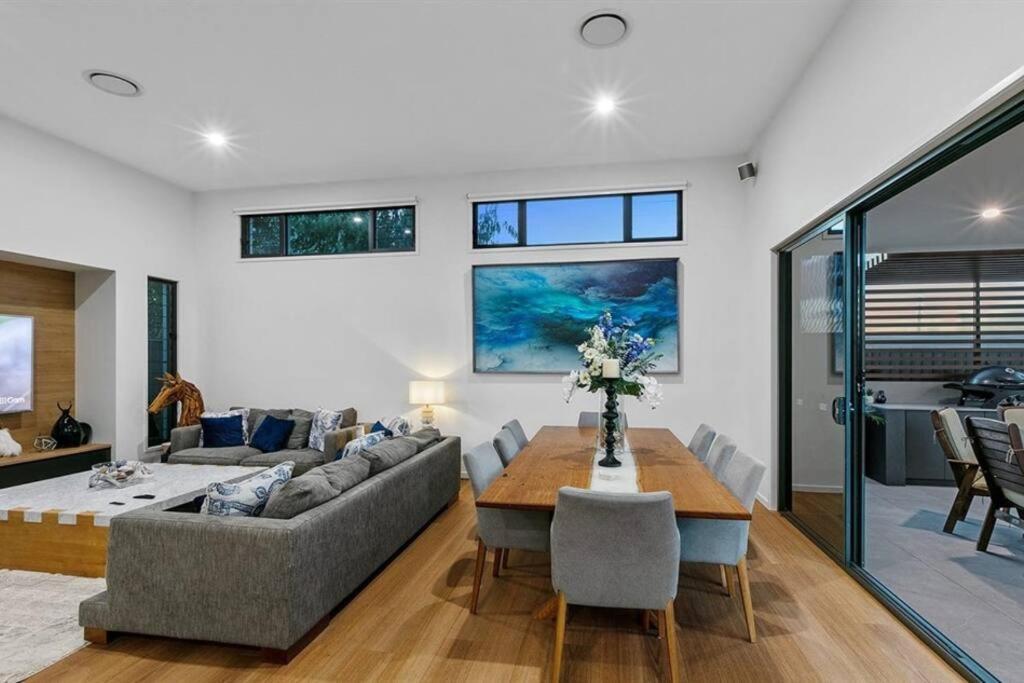 Beachside Buddina Luxury Family House 5 Bedrooms Exterior foto