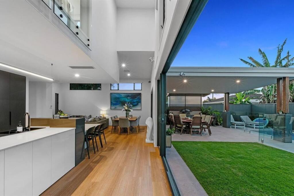 Beachside Buddina Luxury Family House 5 Bedrooms Exterior foto